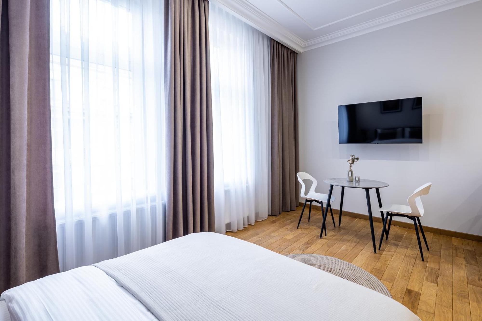 Doroshenka Premium Apartments Lviv Extérieur photo