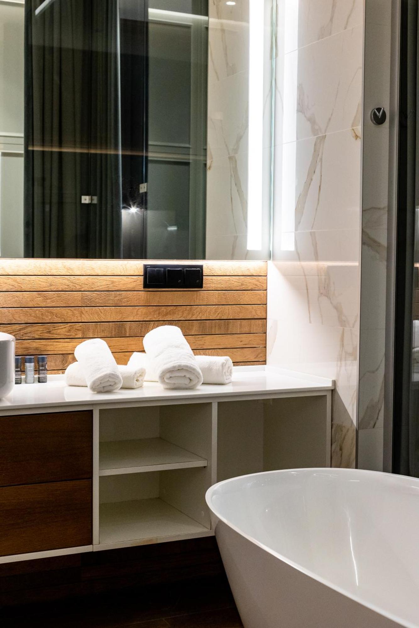 Doroshenka Premium Apartments Lviv Extérieur photo